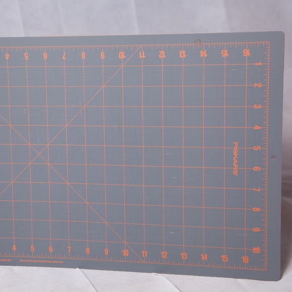 Fiskars Other Rotary Craft Cutting Mat For Artist 11x17 Poshmark